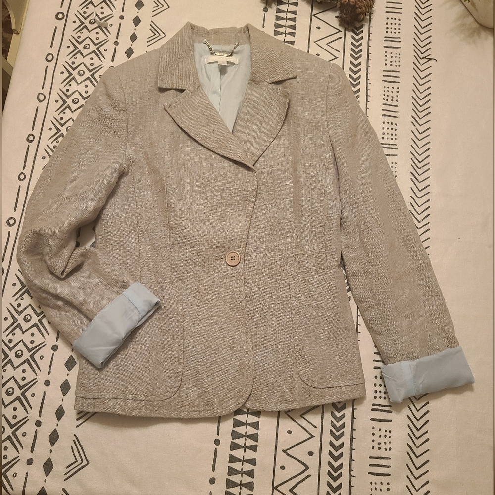 MNG woman's linen blazer, lined, size 4